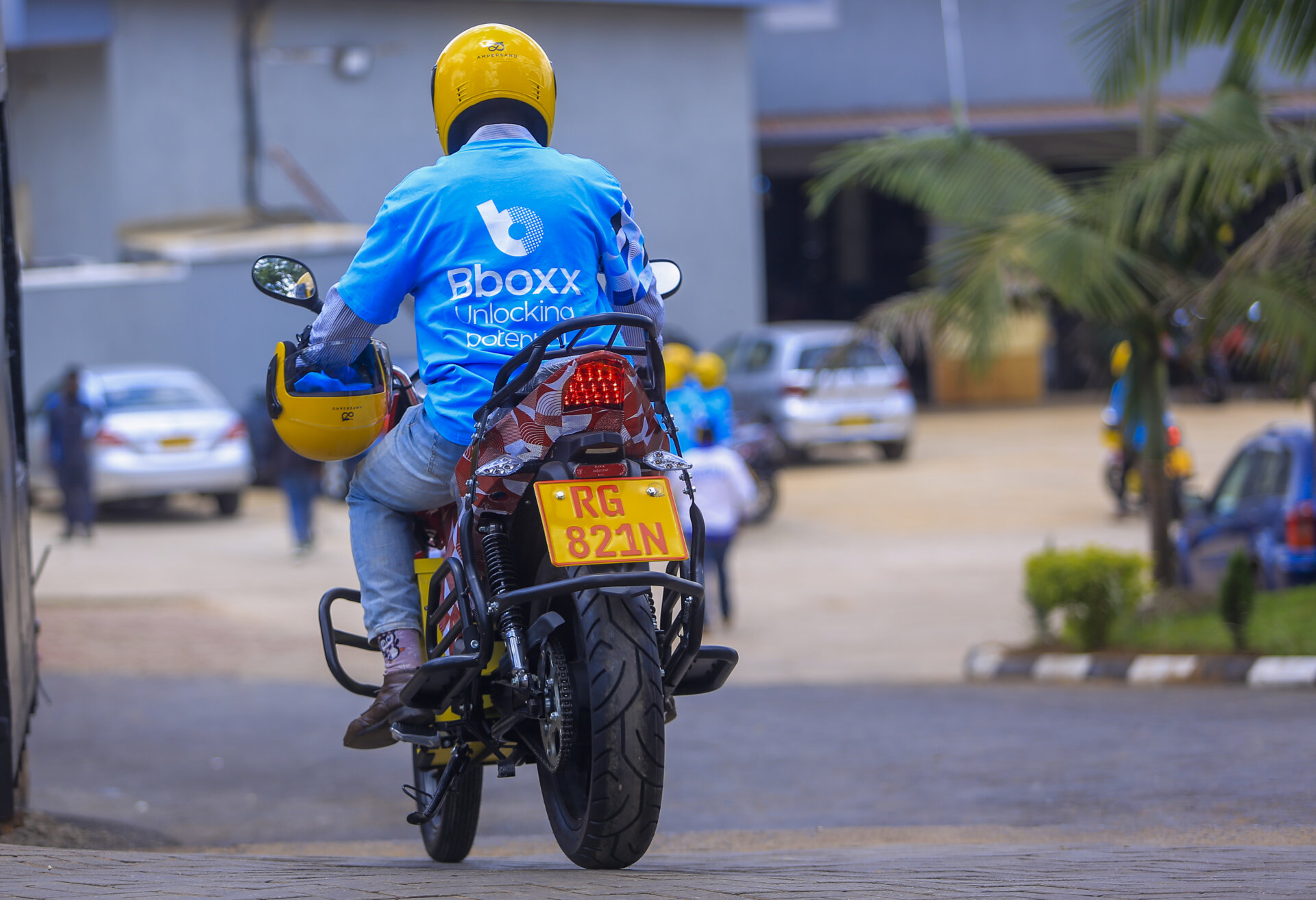 Bboxx partners with Ampersand to provide thousands of taxi e-motos for drivers in Rwanda